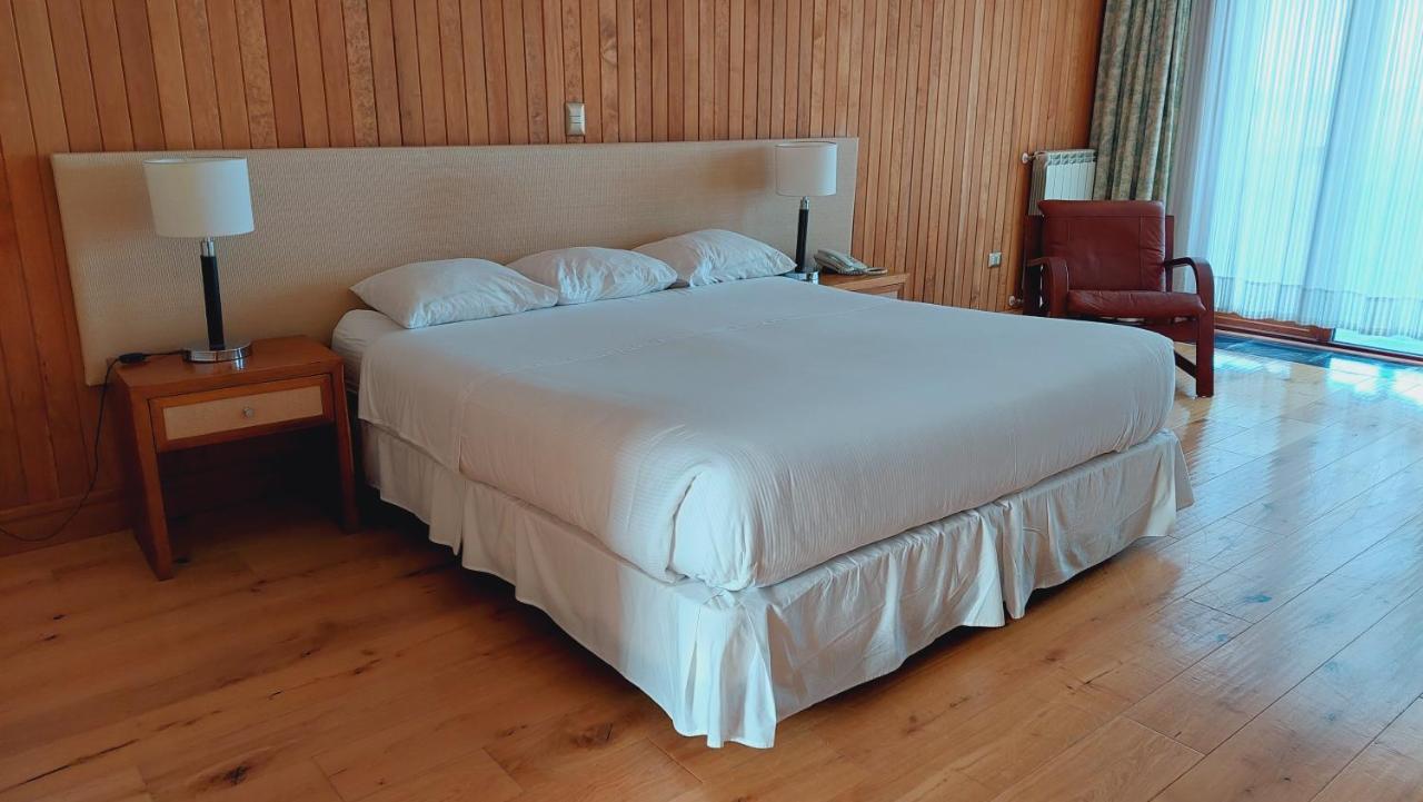 Hotel Y Cabanas Llanuras De Diana - Caja Los Andes Пуерто-Наталес Екстер'єр фото