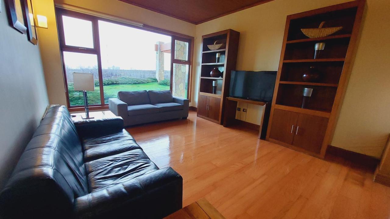 Hotel Y Cabanas Llanuras De Diana - Caja Los Andes Пуерто-Наталес Екстер'єр фото