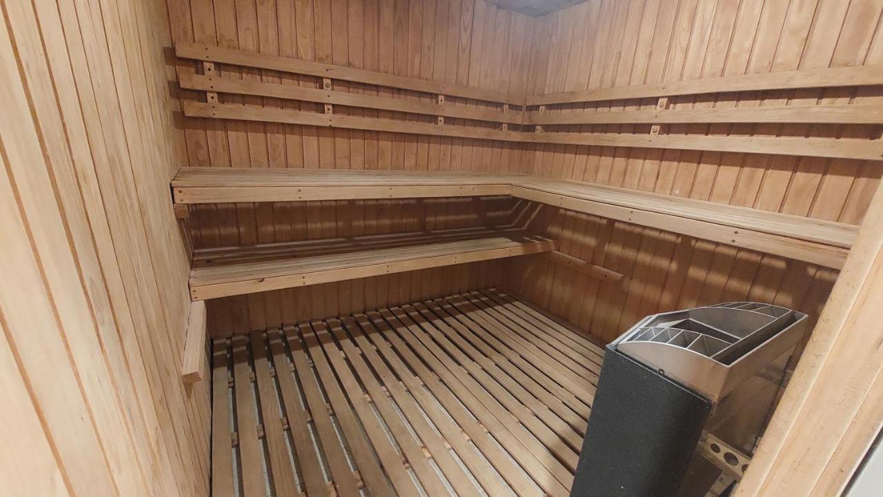 Hotel Y Cabanas Llanuras De Diana - Caja Los Andes Пуерто-Наталес Екстер'єр фото